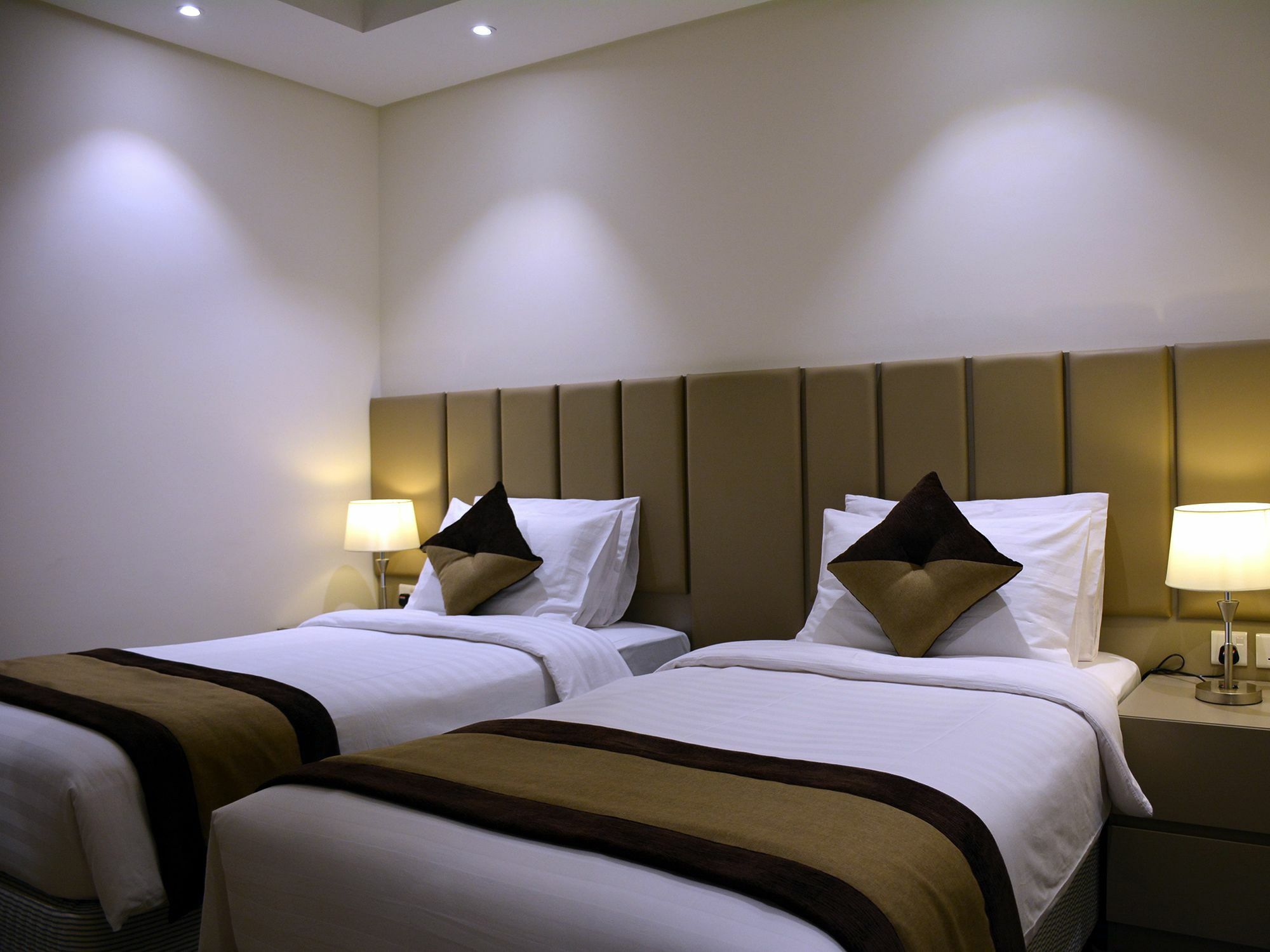 Juffair Avenue Suites Manama Exterior photo